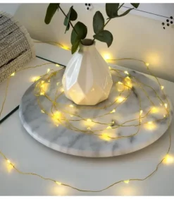 Konstsmide, guirlandes lumineuses de Noël Guirlande Led A Pile, 20 Diodes Ambrees, Fil Laiton